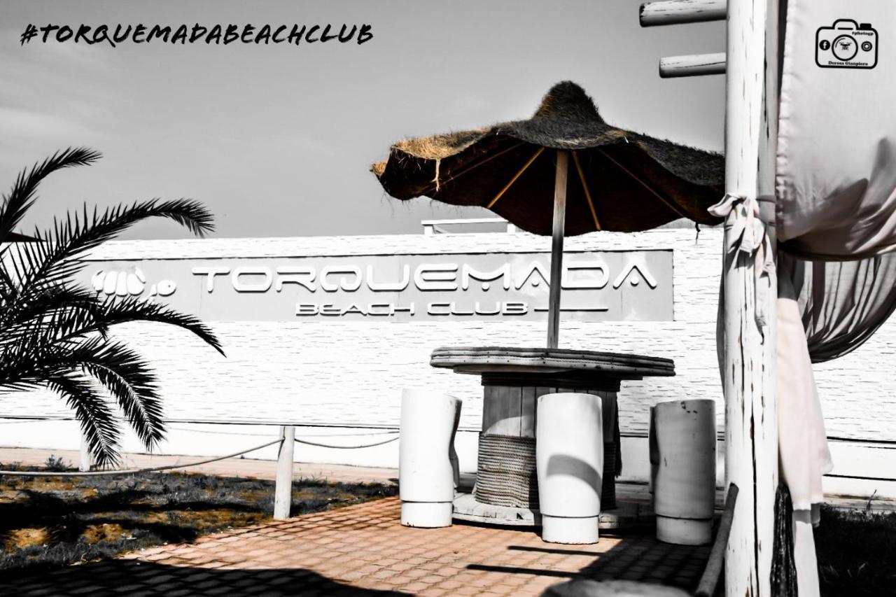 Torquemada Beach Club Margherita Di Savoia Bagian luar foto